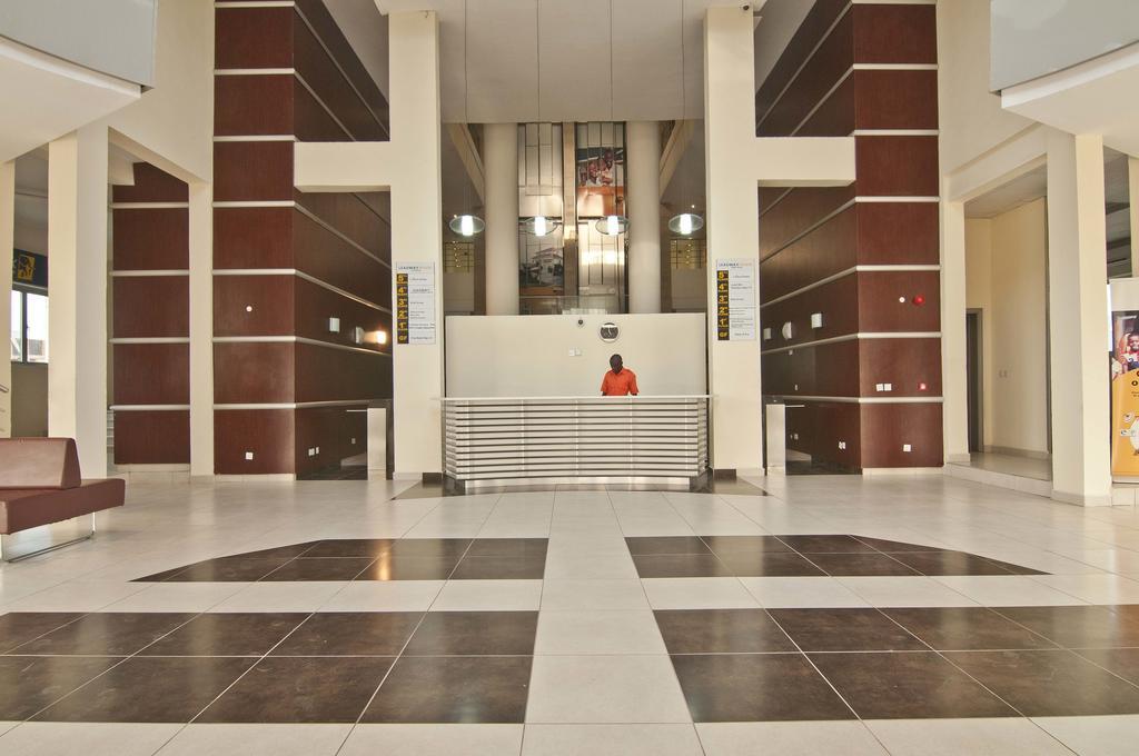 L'Eola Suites Abuja Exterior foto