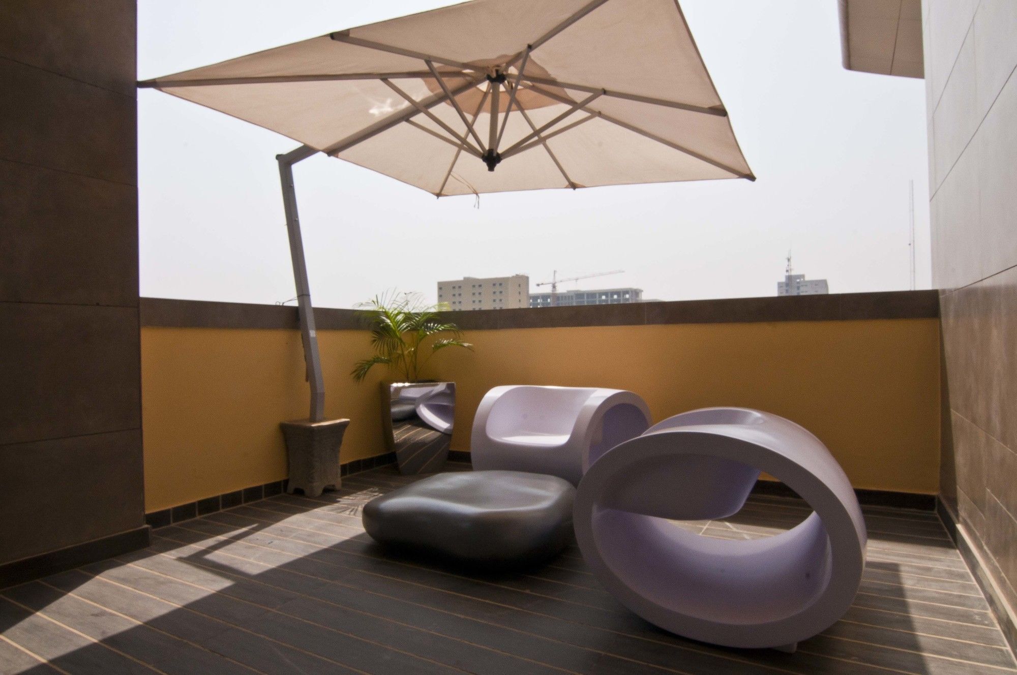 L'Eola Suites Abuja Exterior foto